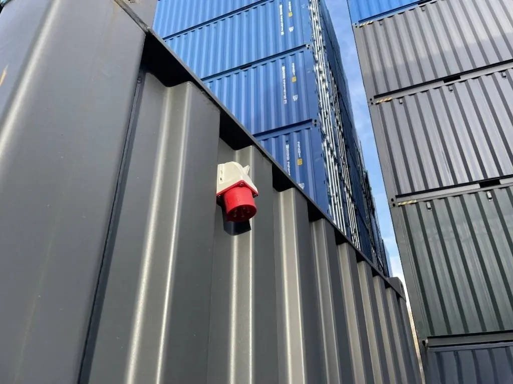 Container 20 Piedi Nuovo con Pavimento in Acciaio e Luce – RAL 7016 - immagine 3